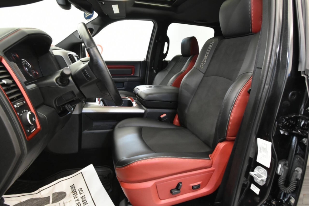 2016 RAM 1500 Rebel 4x4 4dr Crew Cab 5.5 ft. SB Pickup, Black, Mileage: 117,457 - photo 10