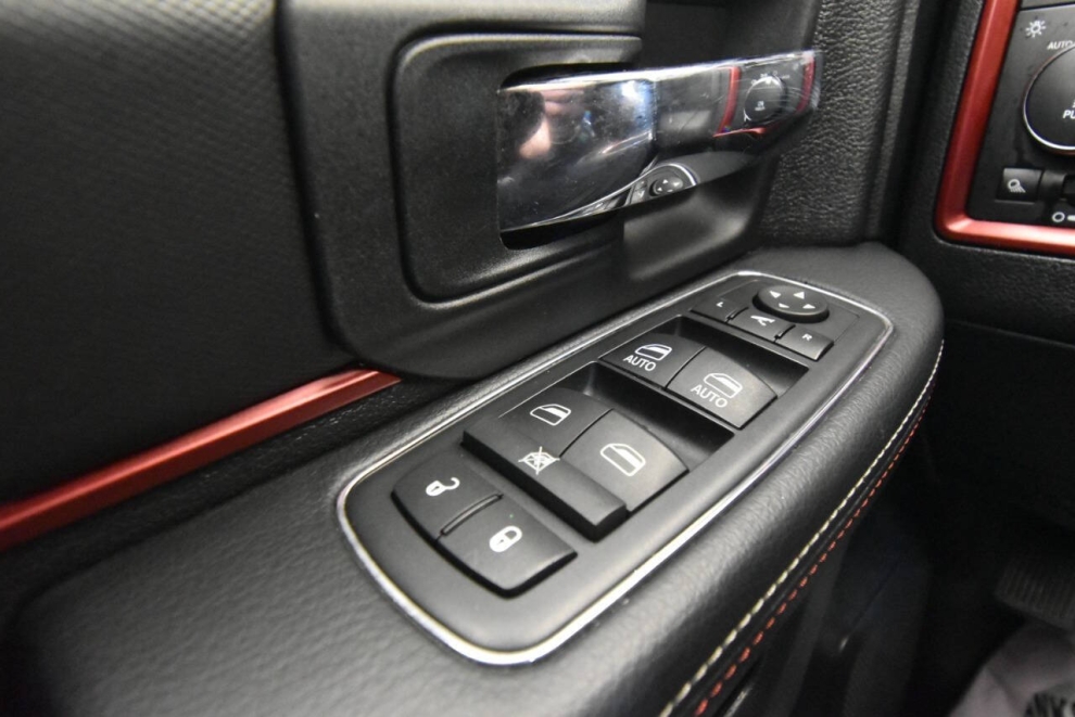 2016 RAM 1500 Rebel 4x4 4dr Crew Cab 5.5 ft. SB Pickup, Black, Mileage: 117,457 - photo 31