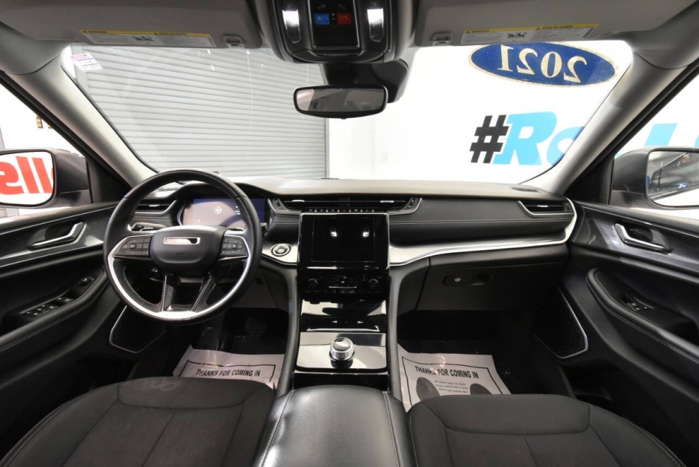 2021 Jeep Grand Cherokee L Laredo 4x4 4dr SUV, White, Mileage: 82,326 - photo 18