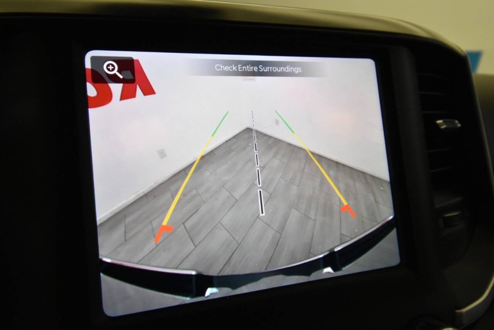 2023 RAM 1500 Big Horn 4x4 4dr Quad Cab 6.4 ft. SB Pickup, Silver, Mileage: 49,292 - photo 20