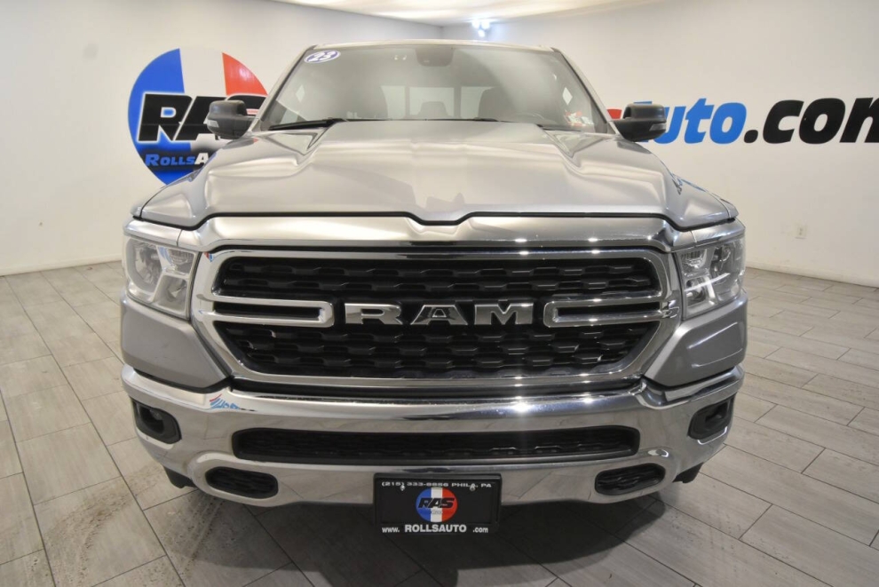 2023 RAM 1500 Big Horn 4x4 4dr Quad Cab 6.4 ft. SB Pickup, Silver, Mileage: 49,292 - photo 7