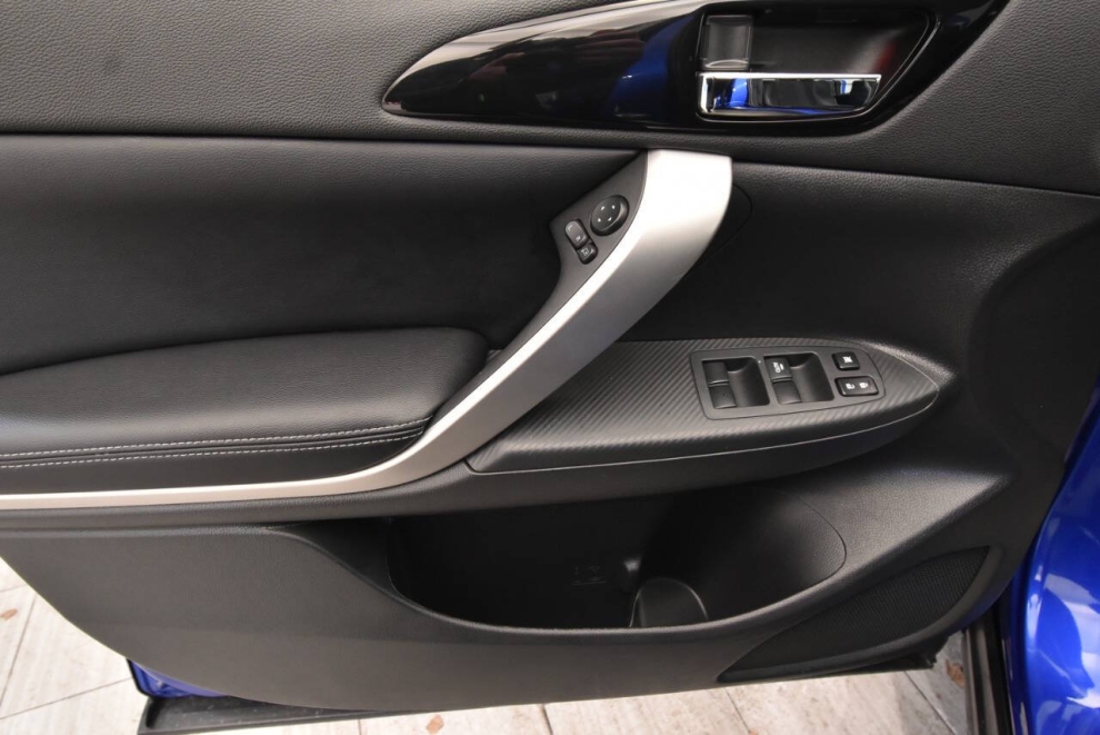 2024 Mitsubishi Eclipse Cross SE AWD 4dr Crossover, Blue, Mileage: 41,453 - photo 12