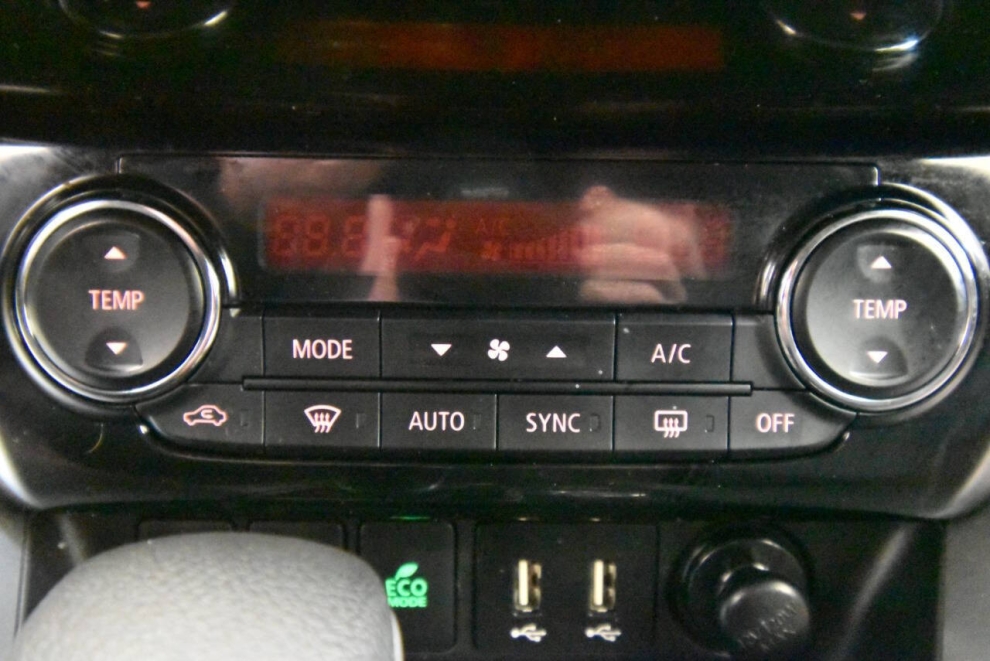 2024 Mitsubishi Eclipse Cross SE AWD 4dr Crossover, Blue, Mileage: 41,453 - photo 18