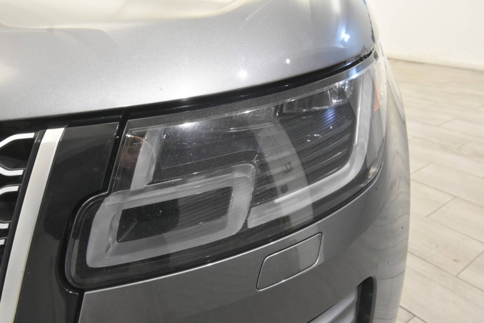2018 Land Rover Range Rover Supercharged LWB AWD 4dr SUV, Gray, Mileage: 102,332 - photo 8