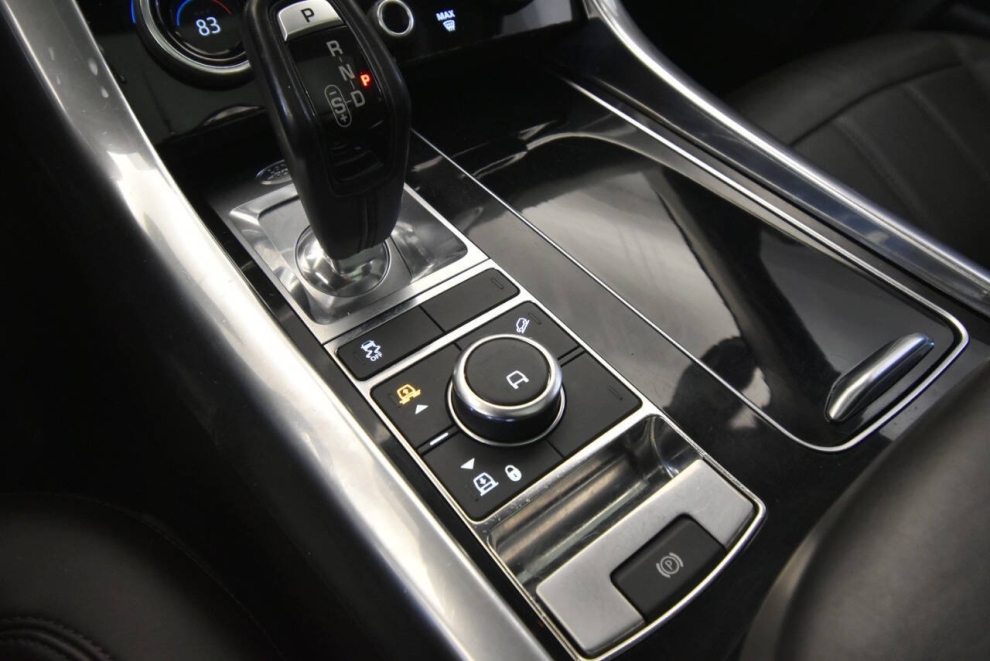 2019 Land Rover Range Rover Sport HSE AWD 4dr SUV (midyear release), Black, Mileage: 72,364 - photo 18