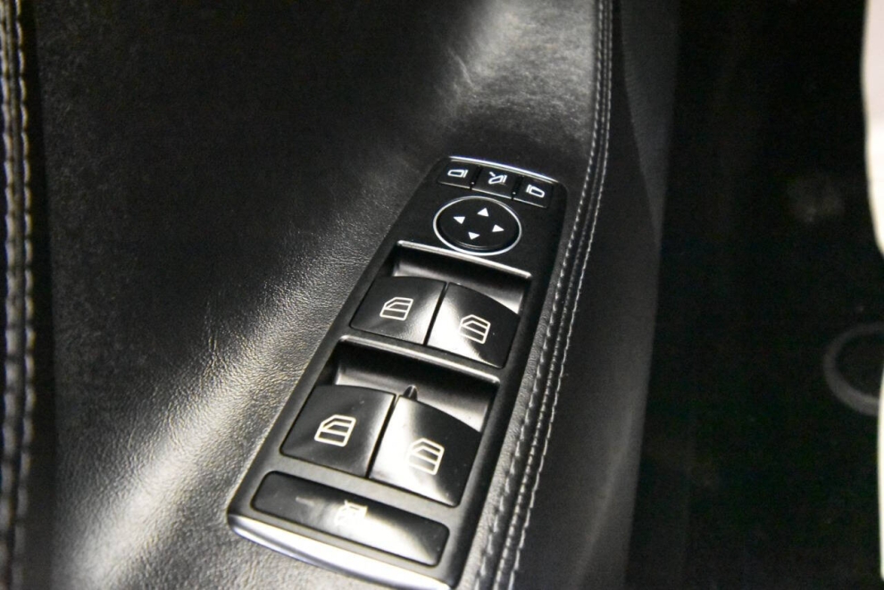 2018 Tesla Model S 100D AWD 4dr Liftback, Gray, Mileage: 64,372 - photo 23