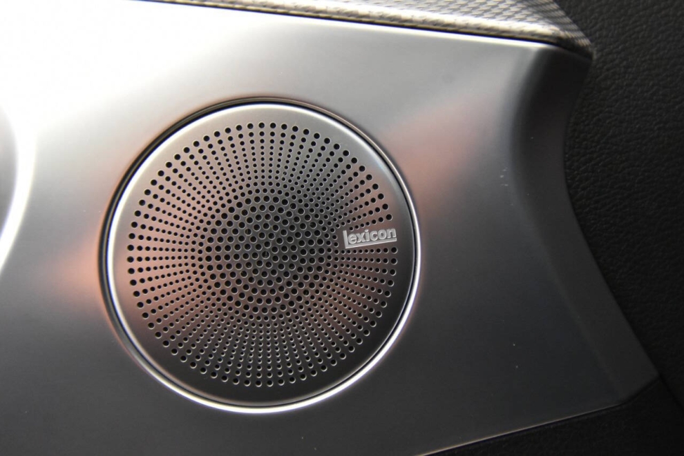 2022 Genesis G70 2.0T AWD 4dr Sedan, Red, Mileage: 90,773 - photo 32