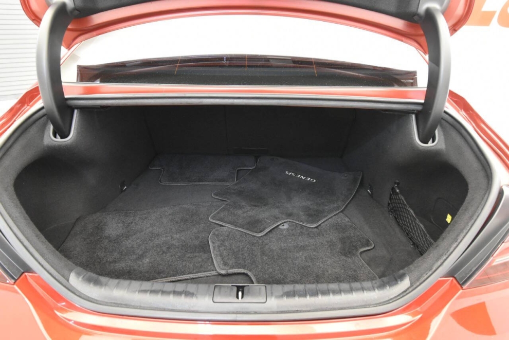 2022 Genesis G70 2.0T AWD 4dr Sedan, Red, Mileage: 90,773 - photo 35