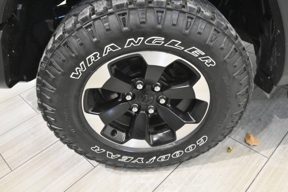 2020 RAM 1500 Rebel 4x4 4dr Crew Cab 5.6 ft. SB Pickup, Gray, Mileage: 93,438 - photo 9