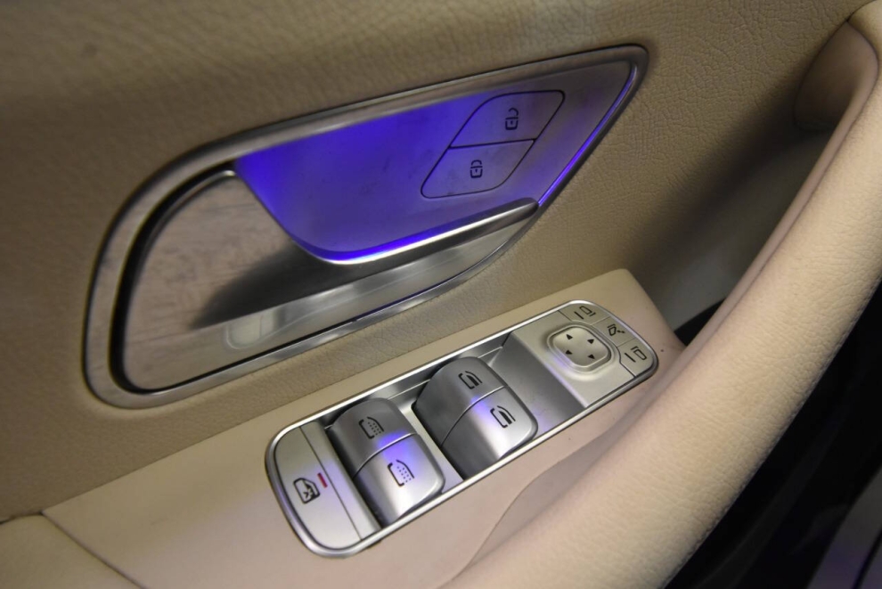 2020 Mercedes-Benz GLE GLE 350 4MATIC AWD 4dr SUV, White, Mileage: 62,705 - photo 33