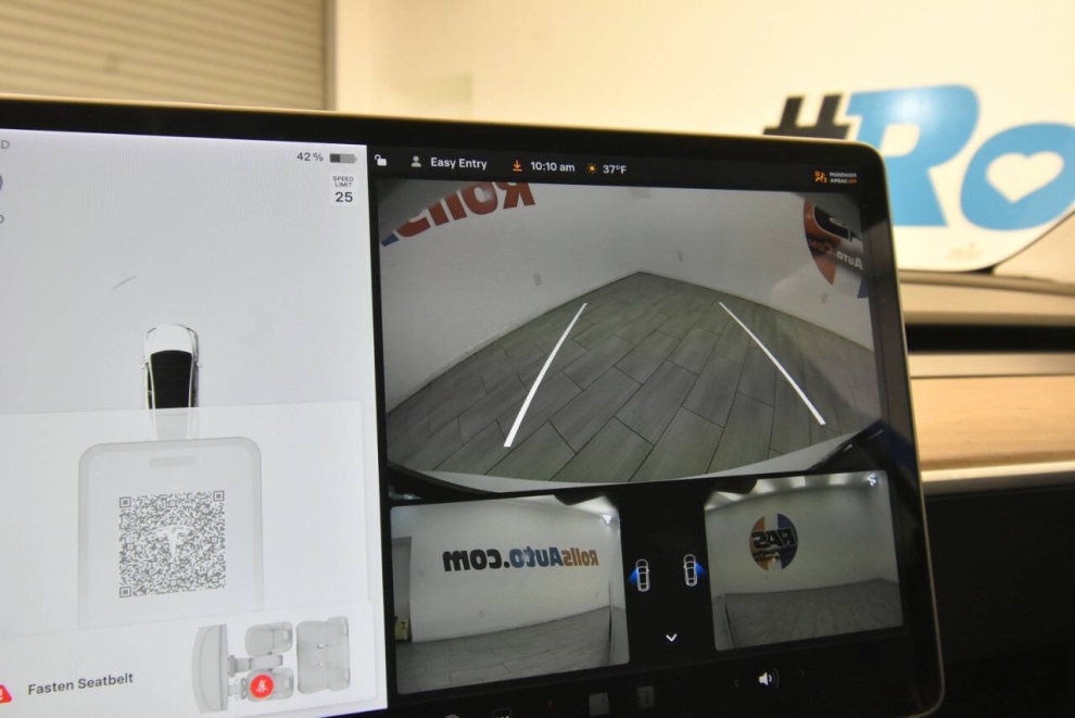 2021 Tesla Model Y Long Range AWD 4dr Crossover, White, Mileage: 75,934 - photo 19