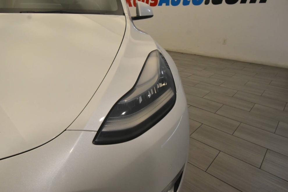 2021 Tesla Model Y Long Range AWD 4dr Crossover, White, Mileage: 75,934 - photo 8