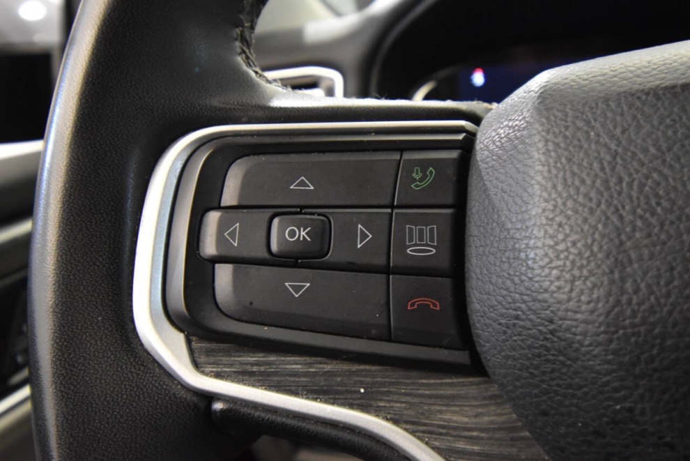 2022 Jeep Wagoneer Series II 4x4 4dr SUV, Silver, Mileage: 56,286 - photo 27