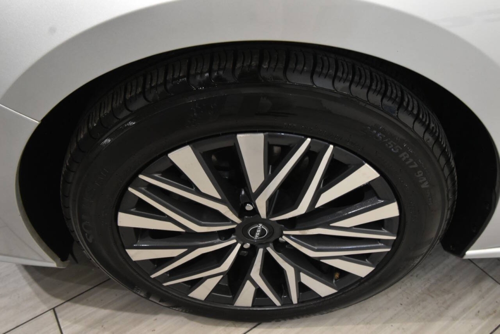 2024 Nissan Altima 2.5 SV 4dr Sedan, Silver, Mileage: 49,326 - photo 9