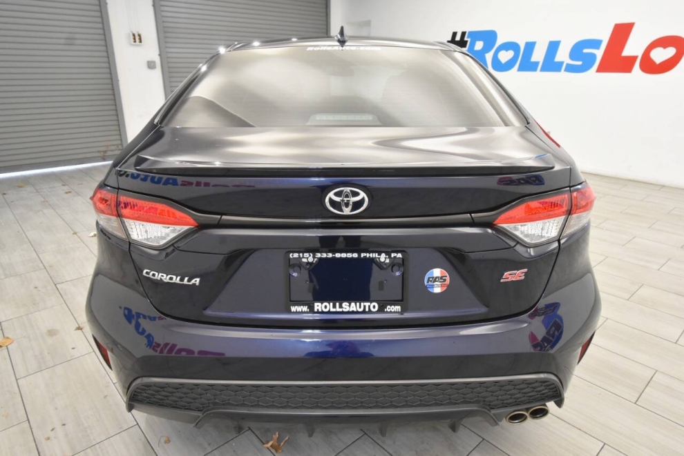 2022 Toyota Corolla SE 4dr Sedan CVT, Blue, Mileage: 43,789 - photo 3