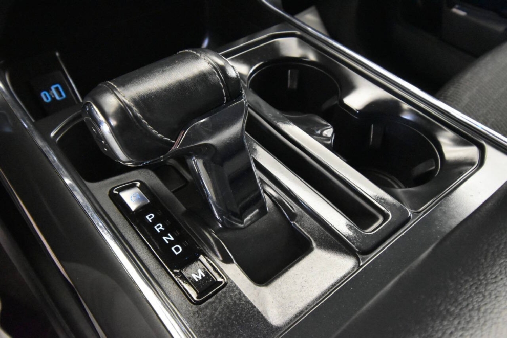 2021 Ford F-150 XLT 4x4 4dr SuperCrew 6.5 ft. SB, White, Mileage: 82,911 - photo 17