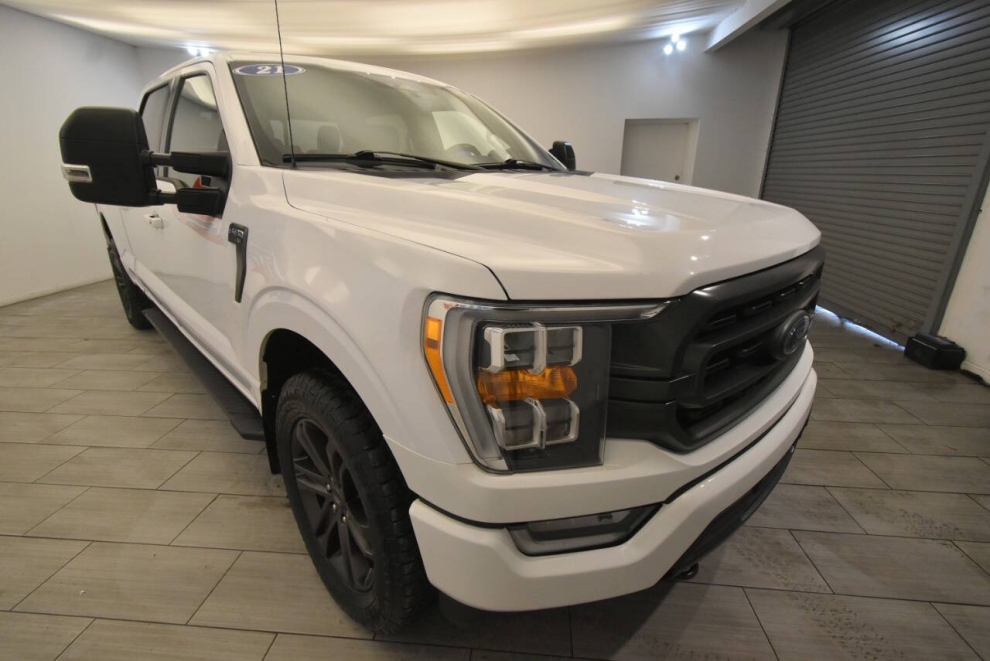 2021 Ford F-150 XLT 4x4 4dr SuperCrew 6.5 ft. SB, White, Mileage: 82,911 - photo 6