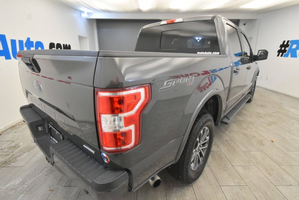 2020 Ford F-150 XLT 4x4 4dr SuperCrew 5.5 ft. SB, Gray, Mileage: 116,789 - photo 4