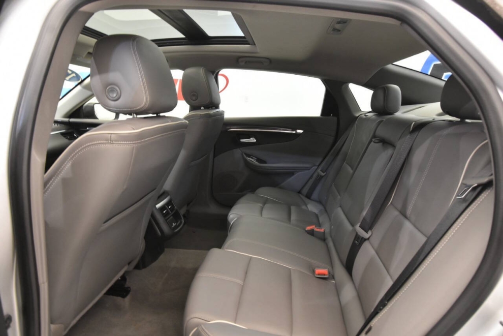 2017 Chevrolet Impala Premier 4dr Sedan, Silver, Mileage: 108,014 - photo 13