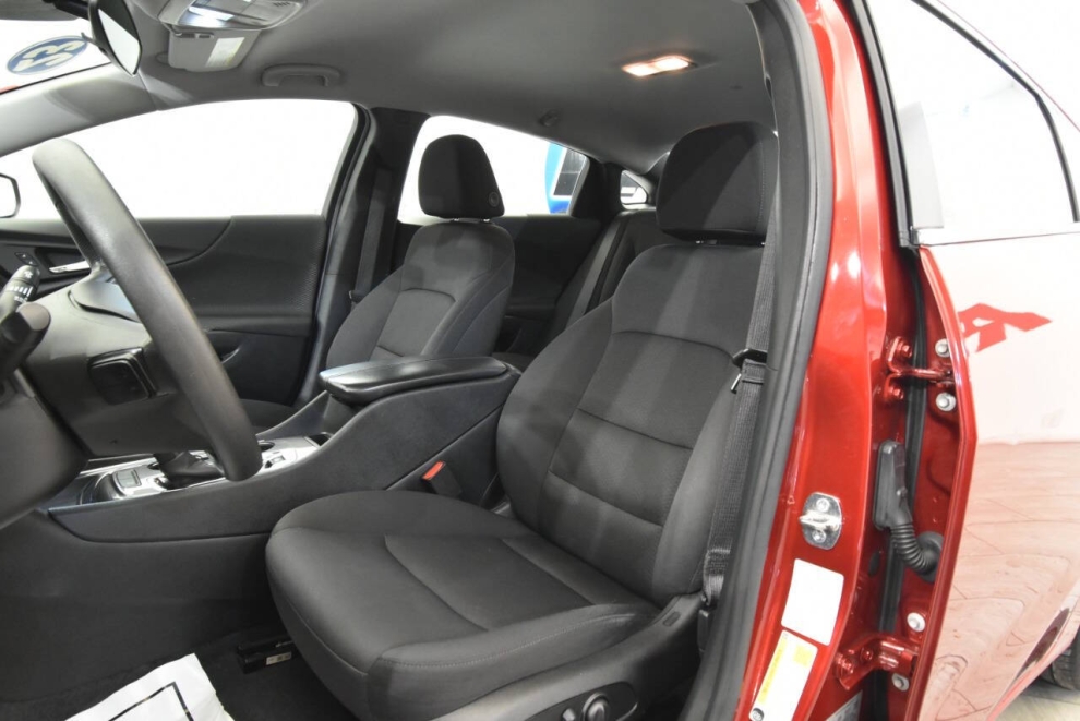 2024 Chevrolet Malibu LT 4dr Sedan w/1LT, Red, Mileage: 65,072 - photo 10