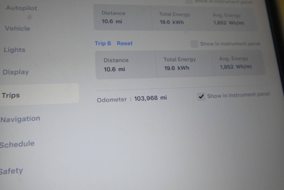 2019 Tesla Model X 100D AWD 4dr SUV, Black, Mileage: 103,958 - photo 26