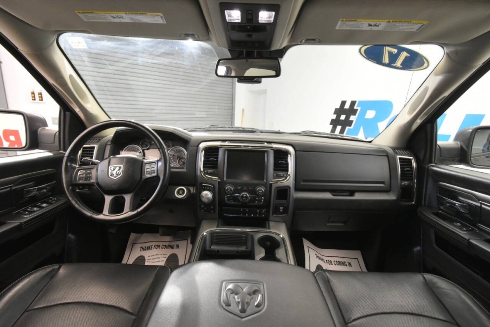 2017 RAM 1500 Night 4x4 4dr Crew Cab 5.5 ft. SB Pickup, BLK, Mileage: 118,402 - photo 16