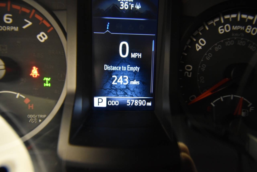 2021 Toyota Tacoma SR 4x4 4dr Access Cab 6.1 ft LB, Red, Mileage: 57,888 - photo 24