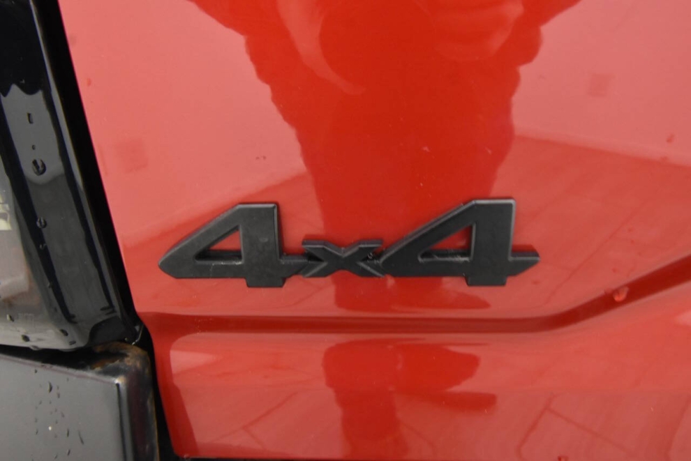 2021 Toyota Tacoma SR 4x4 4dr Access Cab 6.1 ft LB, Red, Mileage: 57,888 - photo 27