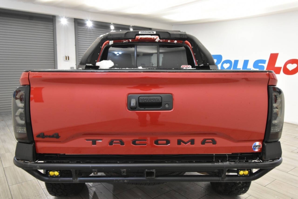 2021 Toyota Tacoma SR 4x4 4dr Access Cab 6.1 ft LB, Red, Mileage: 57,888 - photo 3