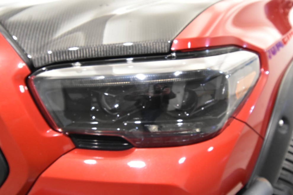 2021 Toyota Tacoma SR 4x4 4dr Access Cab 6.1 ft LB, Red, Mileage: 57,888 - photo 7