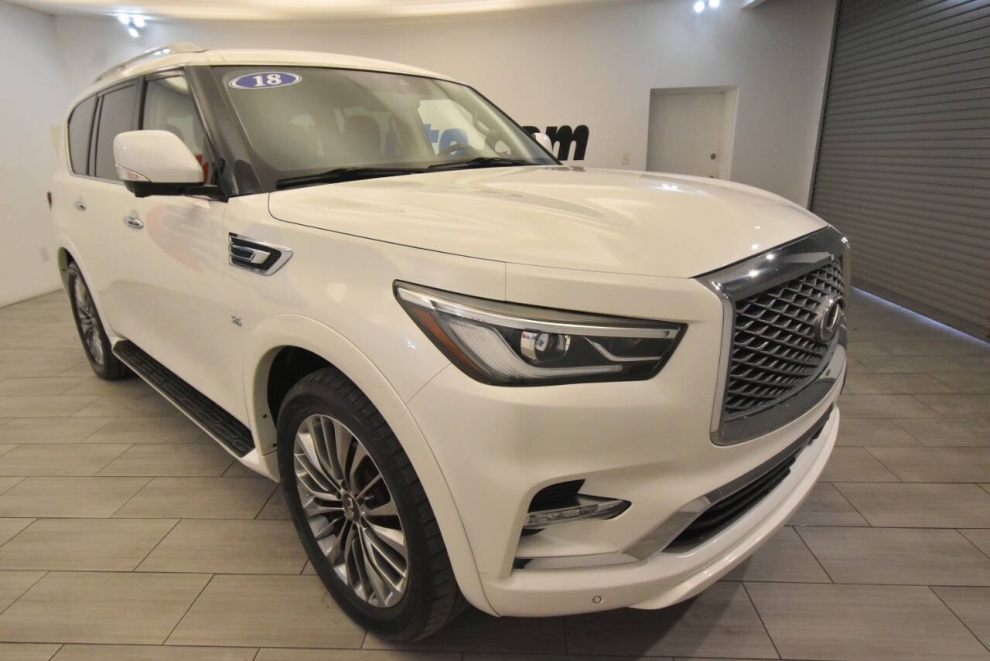 2018 Infiniti QX80 Base AWD 4dr SUV, White, Mileage: 86,007 - photo 6