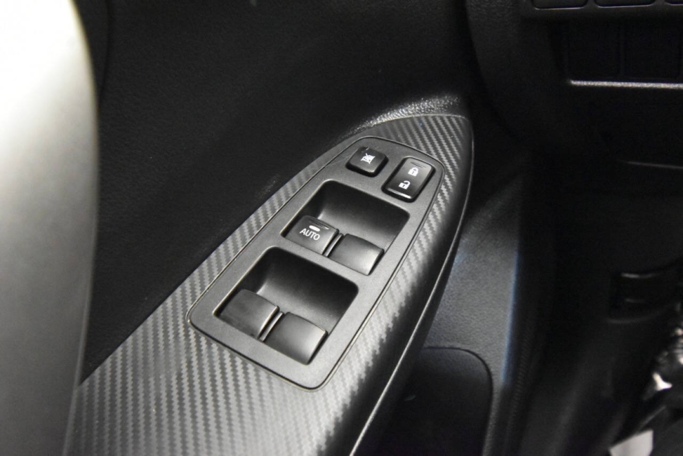 2024 Mitsubishi Eclipse Cross SE AWD 4dr Crossover, Silver, Mileage: 105,131 - photo 27