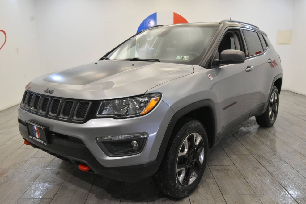 2018 Jeep Compass Trailhawk 4x4 4dr SUV, Gray, Mileage: 94,337 