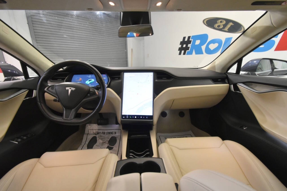 2018 Tesla Model S 100D AWD 4dr Liftback, Gray, Mileage: 66,323 - photo 16