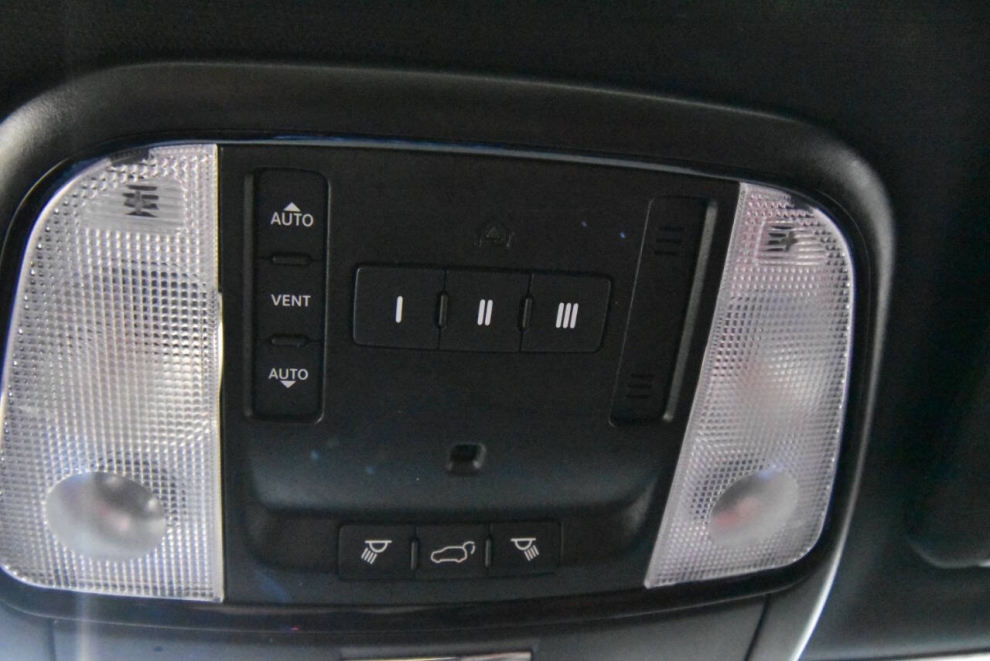 2021 Dodge Durango R/T AWD 4dr SUV, White, Mileage: 65,275 - photo 24