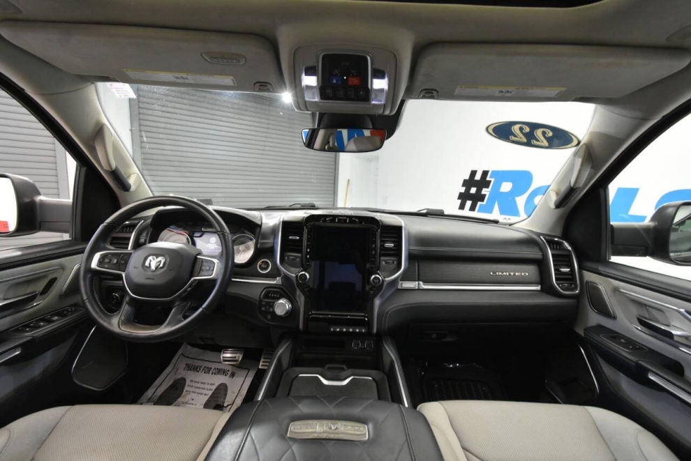 2022 RAM 1500 Limited 4x4 4dr Crew Cab 5.6 ft. SB Pickup, Black, Mileage: 99,699 - photo 16