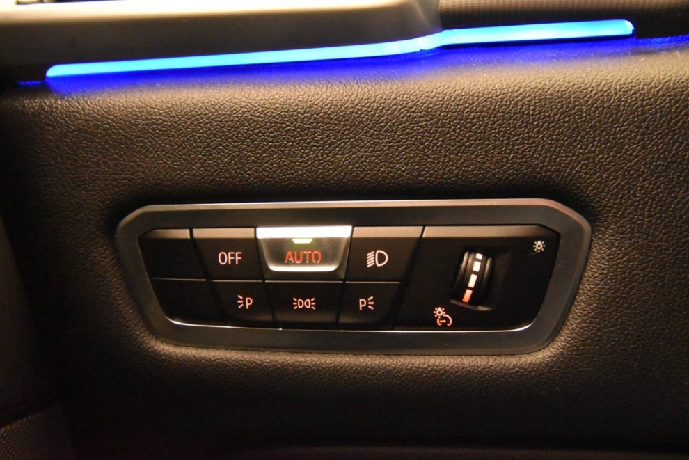 2022 BMW X5 M50i AWD 4dr Sports Activity Vehicle, Black, Mileage: 76,641 - photo 28