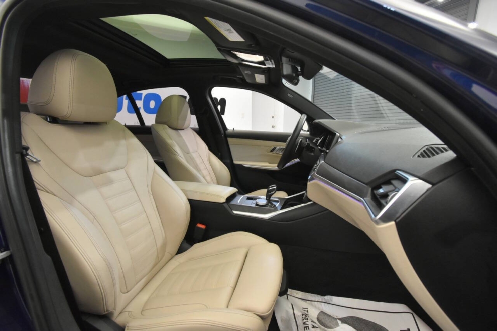 2019 BMW 3 Series 330i xDrive AWD 4dr Sedan, Blue, Mileage: 94,525 - photo 14