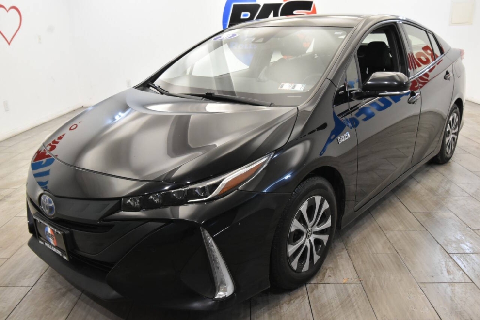 2020 Toyota Prius Prime LE 4dr Hatchback, Black, Mileage: 77,620 