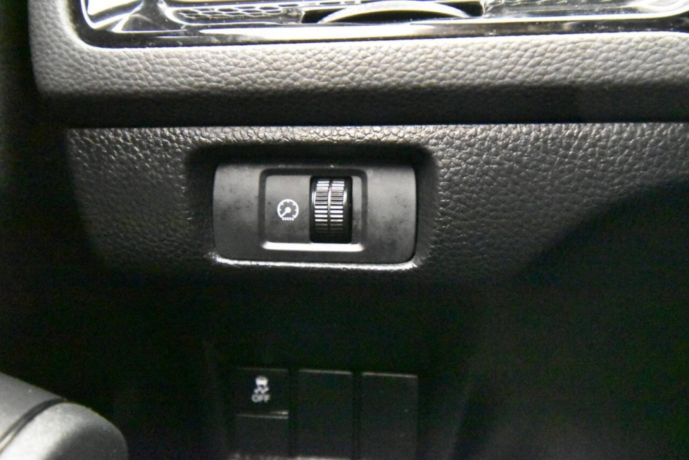 2025 Honda Civic Sport 4dr Sedan, Blue, Mileage: 75,966 - photo 28