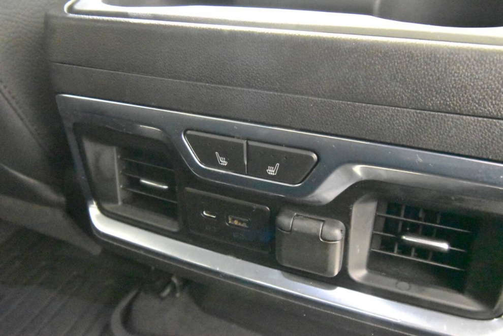 2020 GMC Sierra 1500 Denali 4x4 4dr Crew Cab 5.8 ft. SB, Gray, Mileage: 105,685 - photo 16