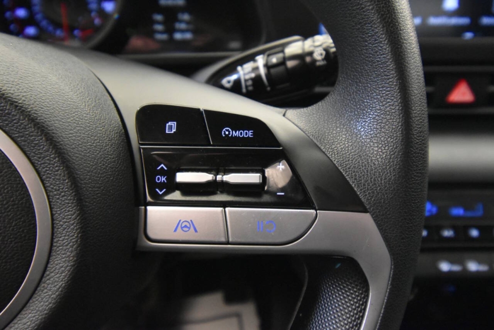 2021 Hyundai Elantra SEL 4dr Sedan, Gray, Mileage: 47,708 - photo 25