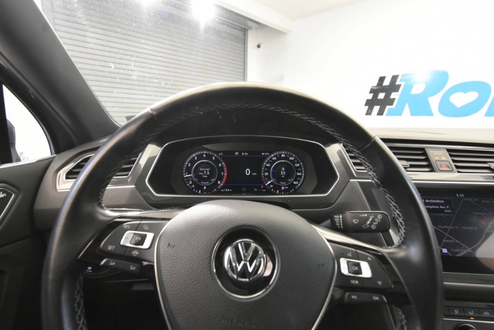 2019 Volkswagen Tiguan SEL Premium R Line 4Motion AWD 4dr SUV, Gray, Mileage: 59,053 - photo 23