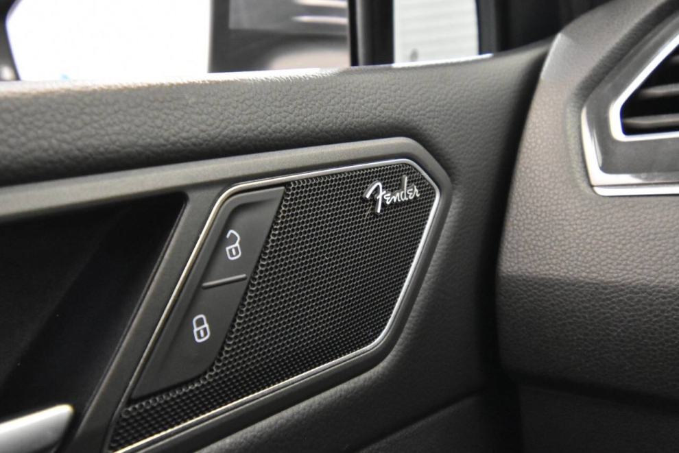 2019 Volkswagen Tiguan SEL Premium R Line 4Motion AWD 4dr SUV, Gray, Mileage: 59,053 - photo 28