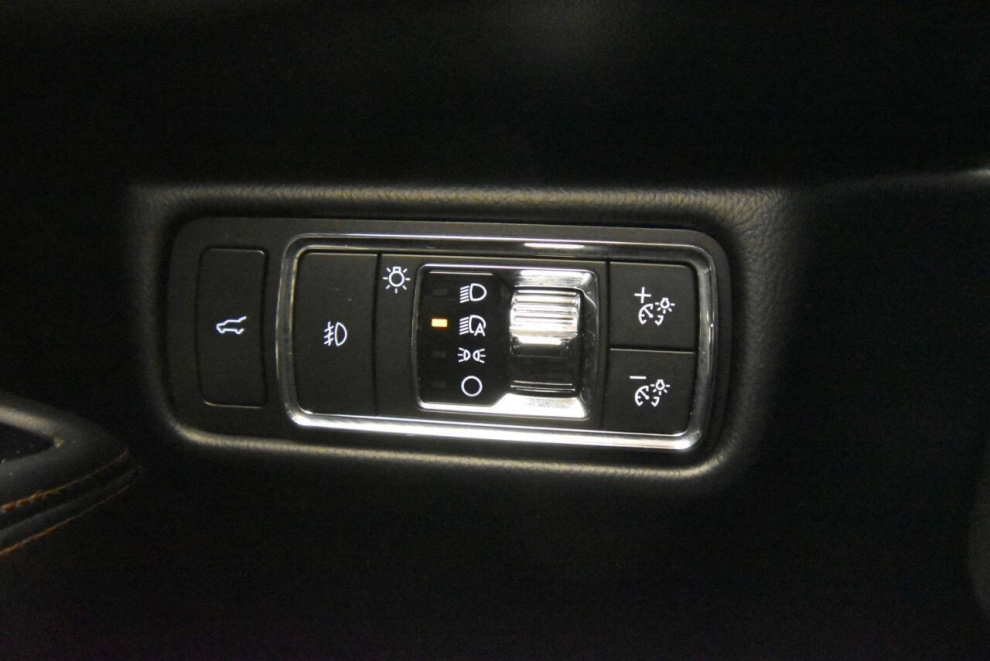 2021 Lincoln Aviator Reserve AWD 4dr SUV, Gray, Mileage: 74,440 - photo 31