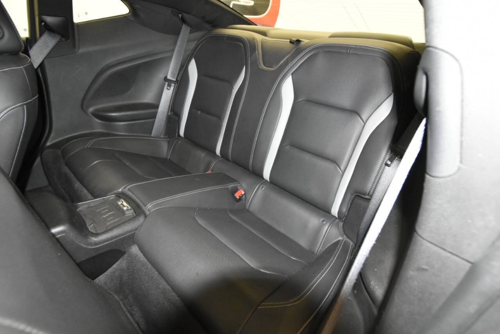 2018 Chevrolet Camaro SS 2dr Coupe w/2SS, Black, Mileage: 47,520 - photo 12