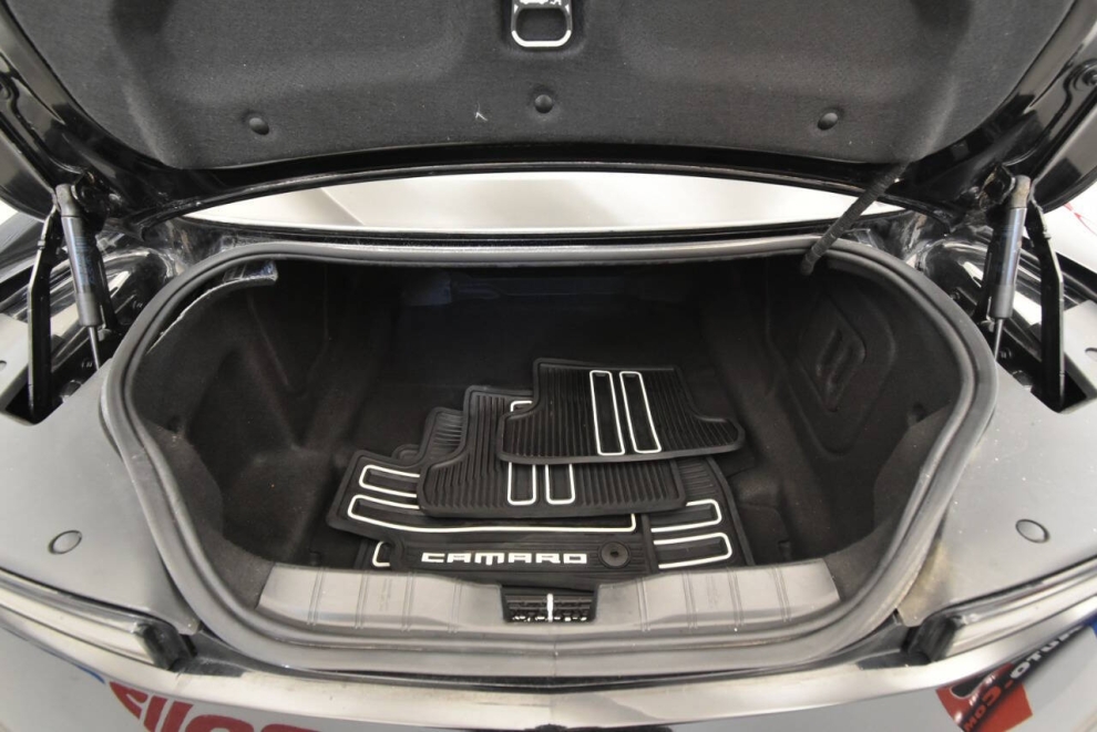 2018 Chevrolet Camaro SS 2dr Coupe w/2SS, Black, Mileage: 47,520 - photo 29