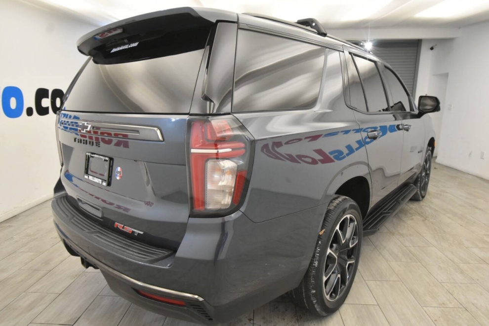 2021 Chevrolet Tahoe RST 4x4 4dr SUV, Gray, Mileage: 92,279 - photo 4