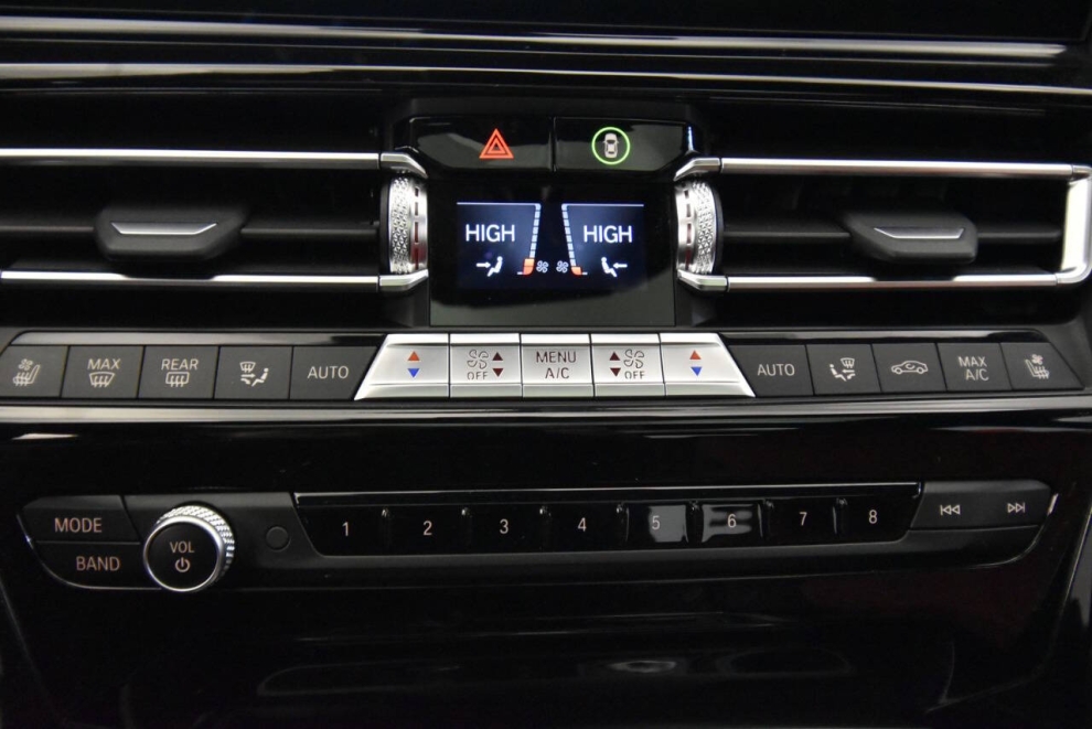 2023 BMW 8 Series M850i xDrive Gran Coupe AWD 4dr Sedan, White, Mileage: 84,295 - photo 21