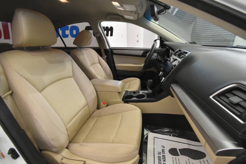2018 Subaru Legacy 2.5i Premium AWD 4dr Sedan, Blanco, Mileage: 75,519 - photo 14